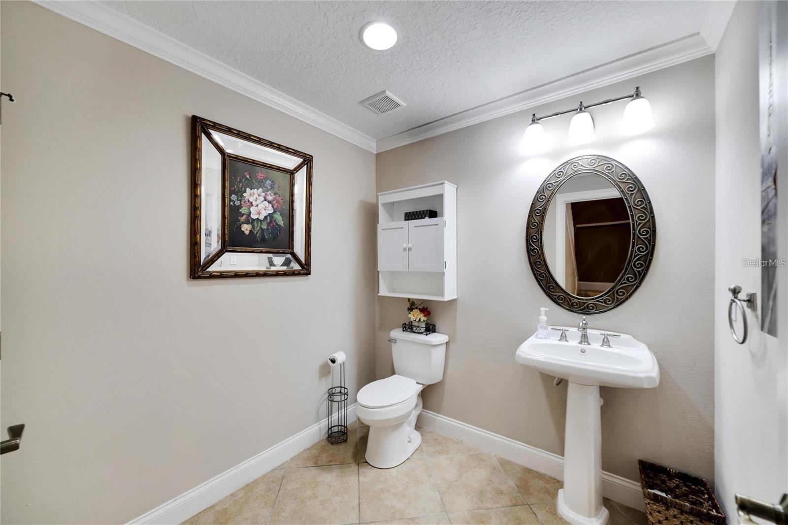 TOWNHOMES AT COMPASS POINTE - Residential