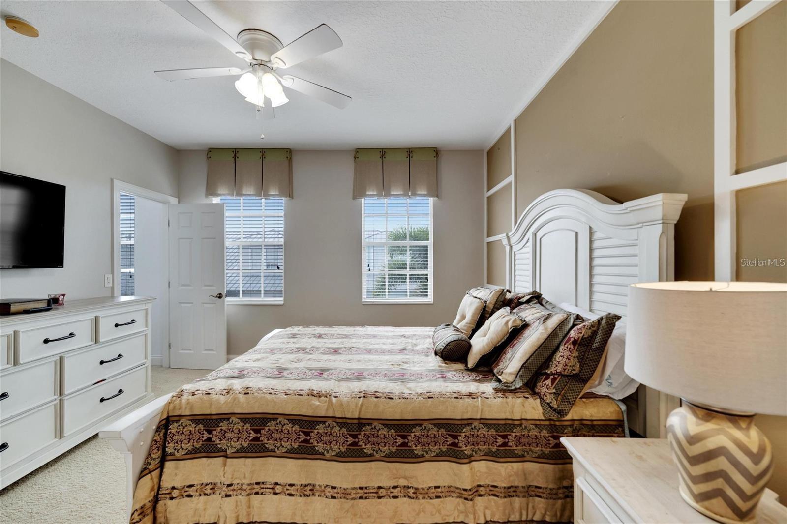 TOWNHOMES AT COMPASS POINTE - Residential