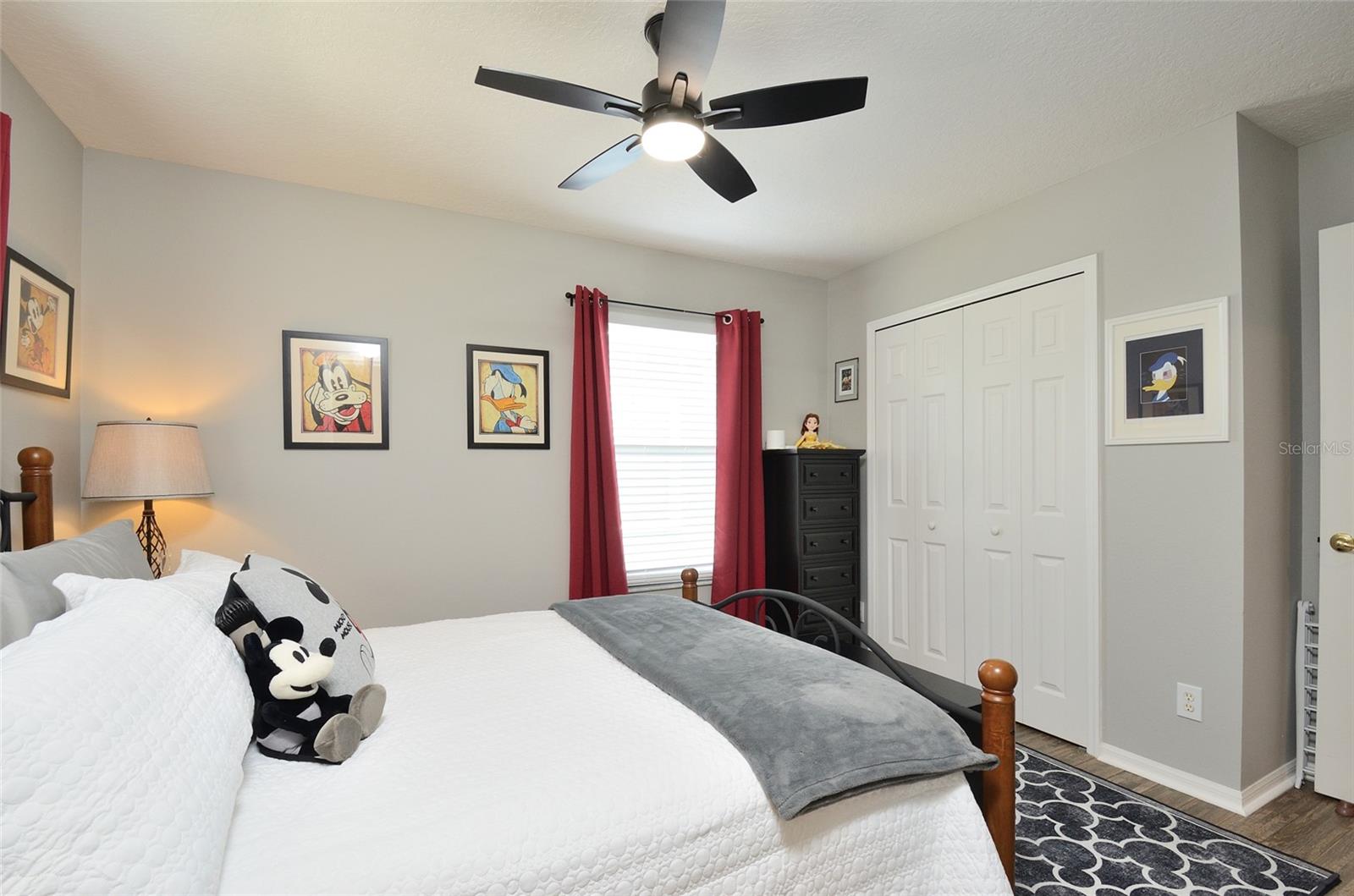 CELEBRATION ROSEVILLE CORNER - Residential