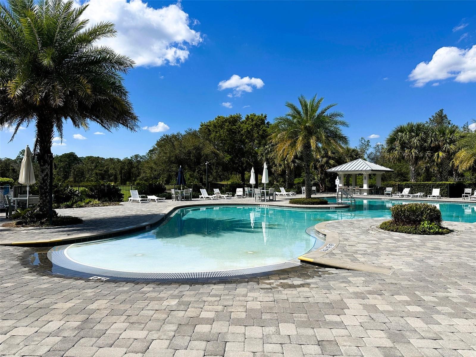 3240 SONGBIRD CIRCLE