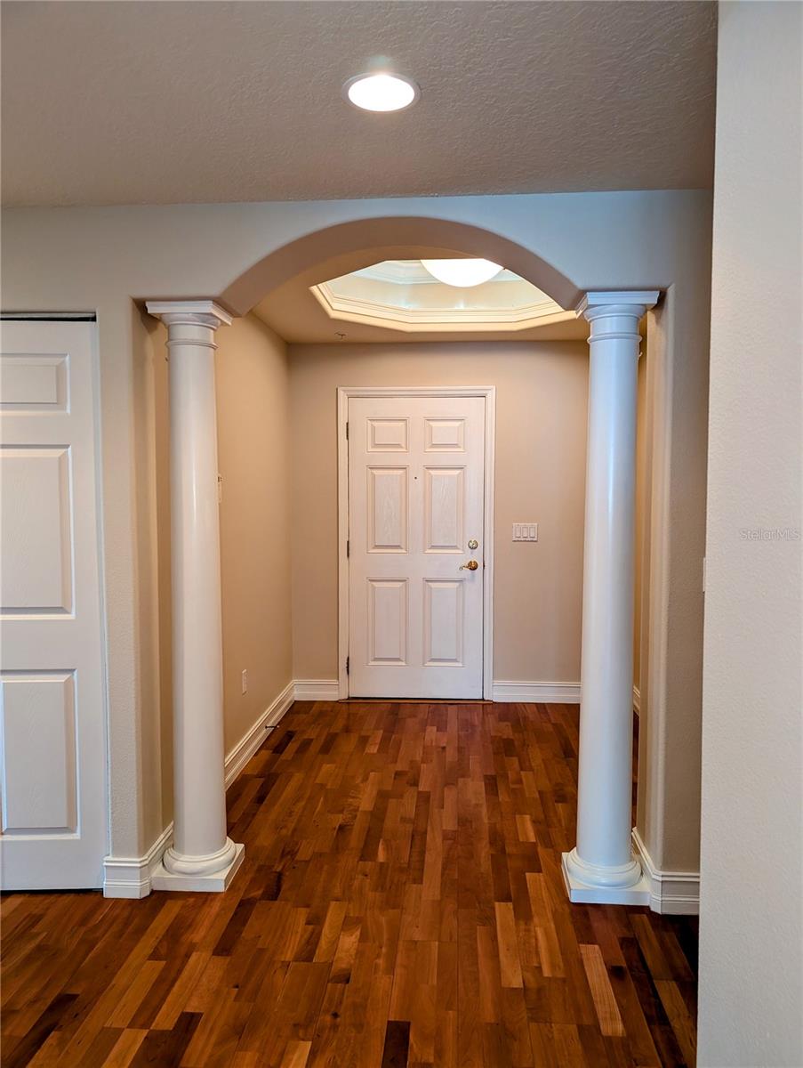 93 DELANNOY AVENUE 405