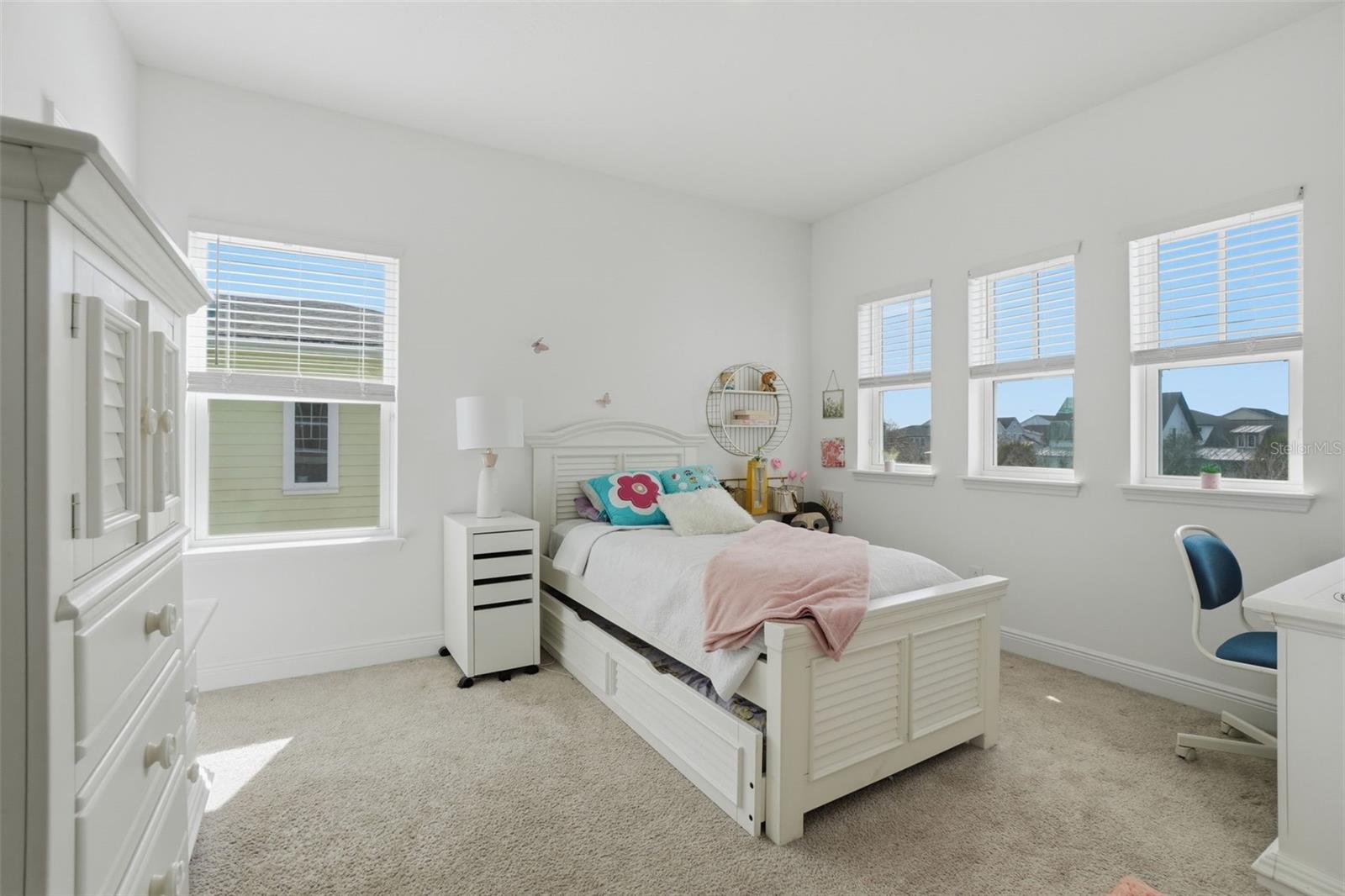 LAUREATE PARK PH 9 - Residential