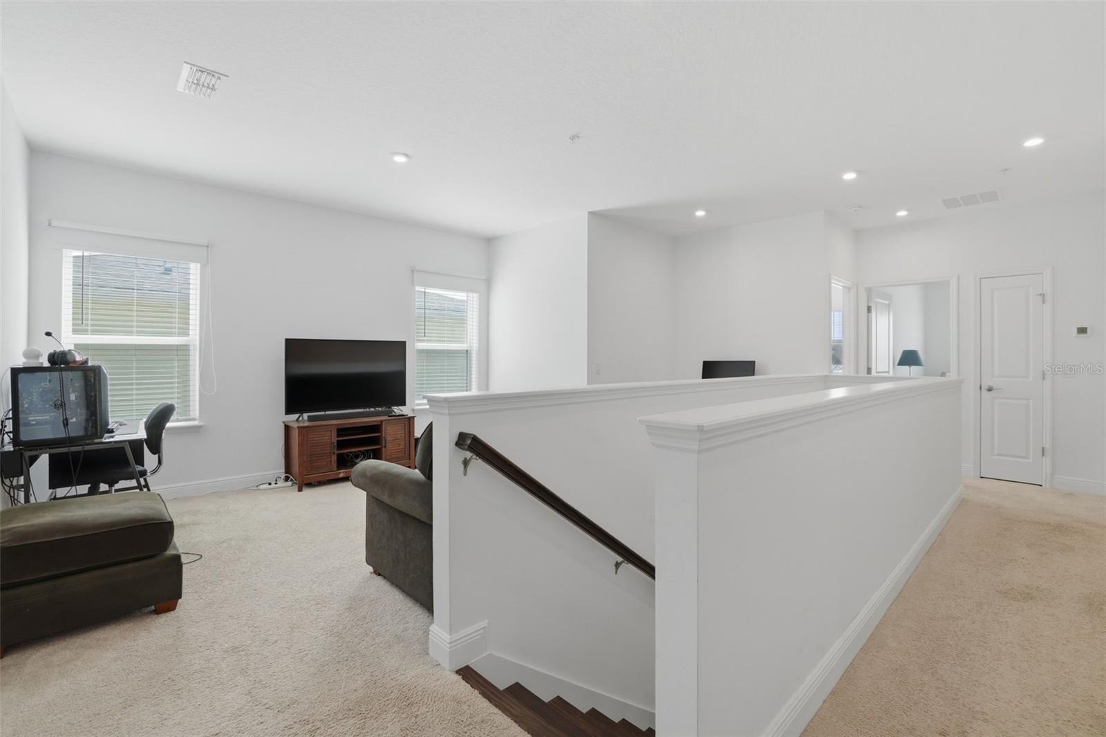 LAUREATE PARK PH 9 - Residential