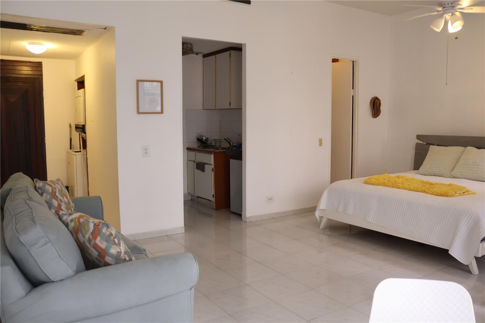 CONDIMINIO LOS PINOS - Residential