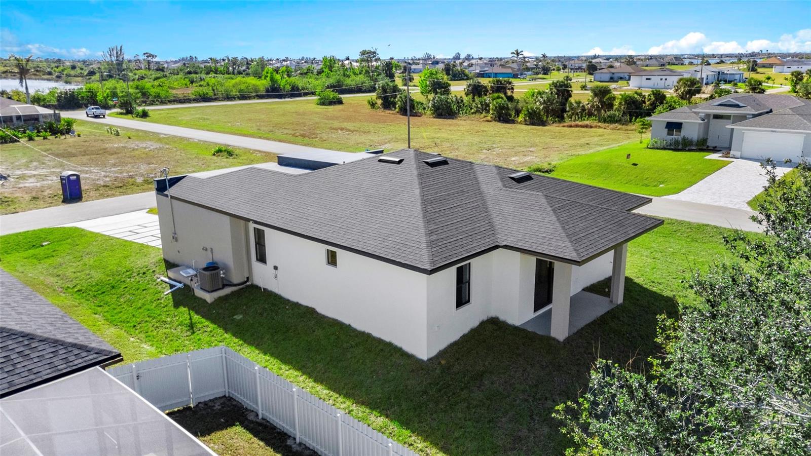 CAPE CORAL - Residential Lease