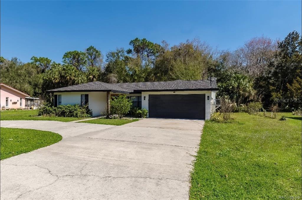721 N COUNTRY CLUB DRIVE
