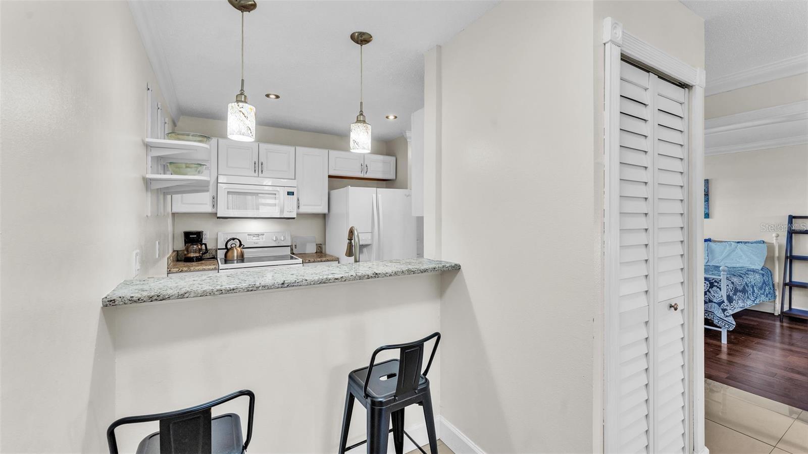 SANDY COVE WINTER HAVEN - Residential Lease