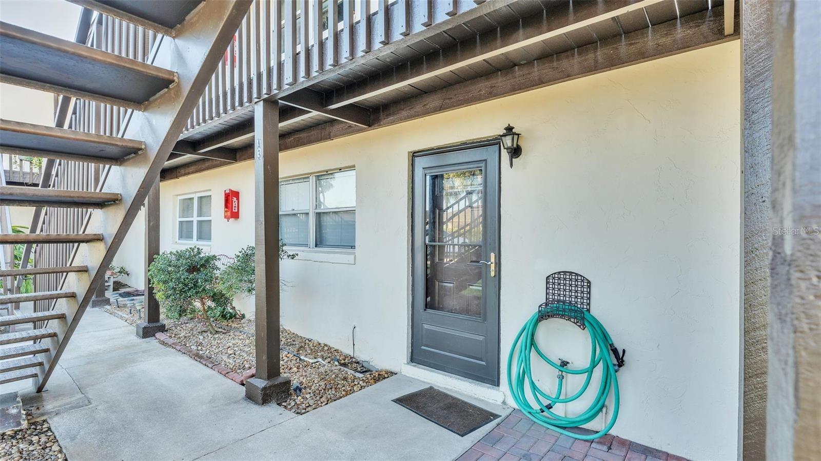 SANDY COVE WINTER HAVEN - Residential Lease