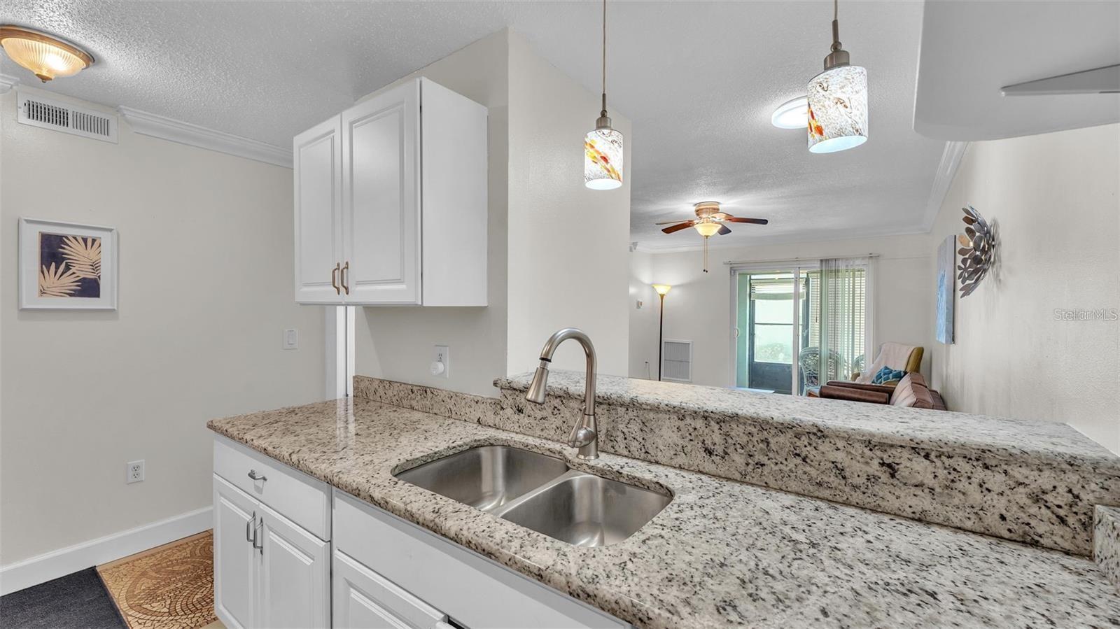 SANDY COVE WINTER HAVEN - Residential Lease