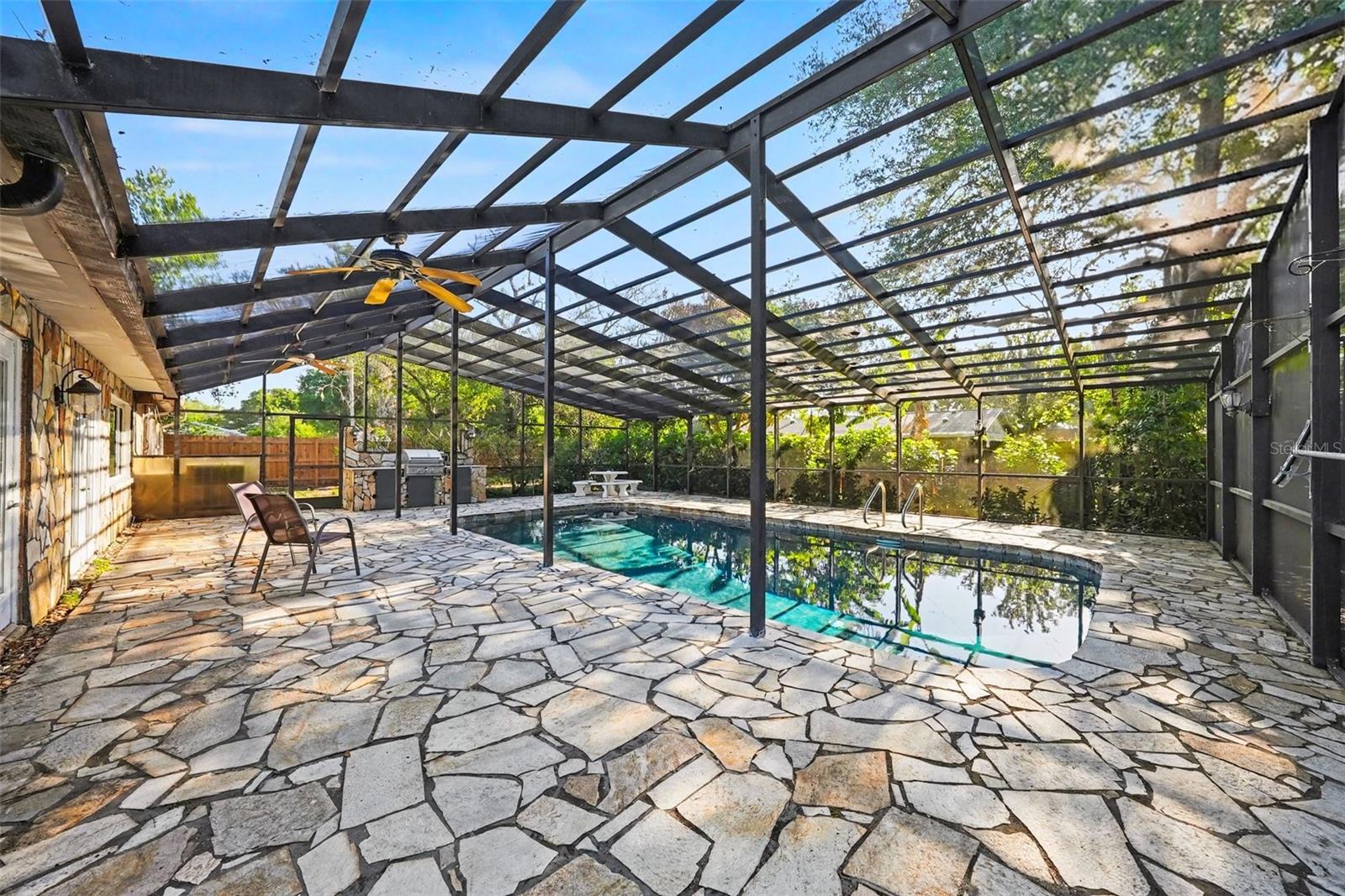 MAGDALENE SHORES ESTATES UN 5 - Residential