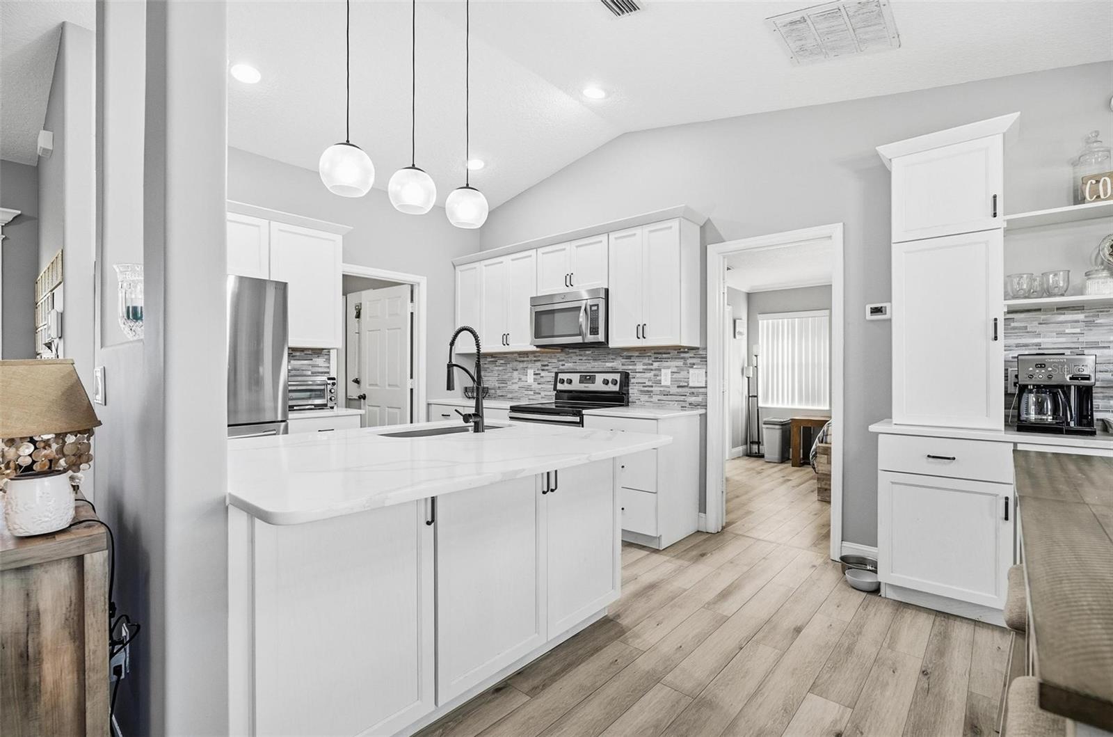 BELLE TERRE - Residential