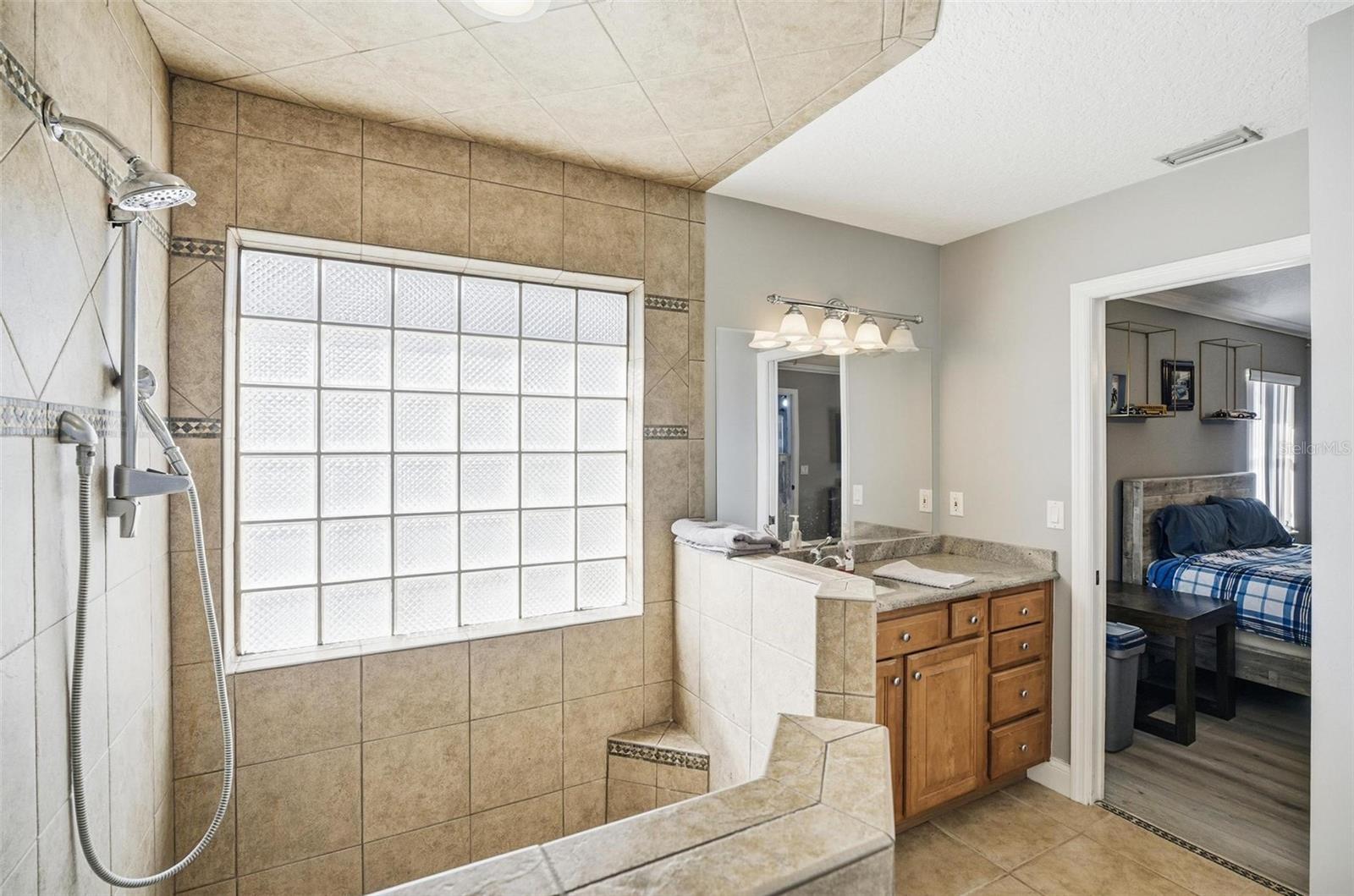 BELLE TERRE - Residential