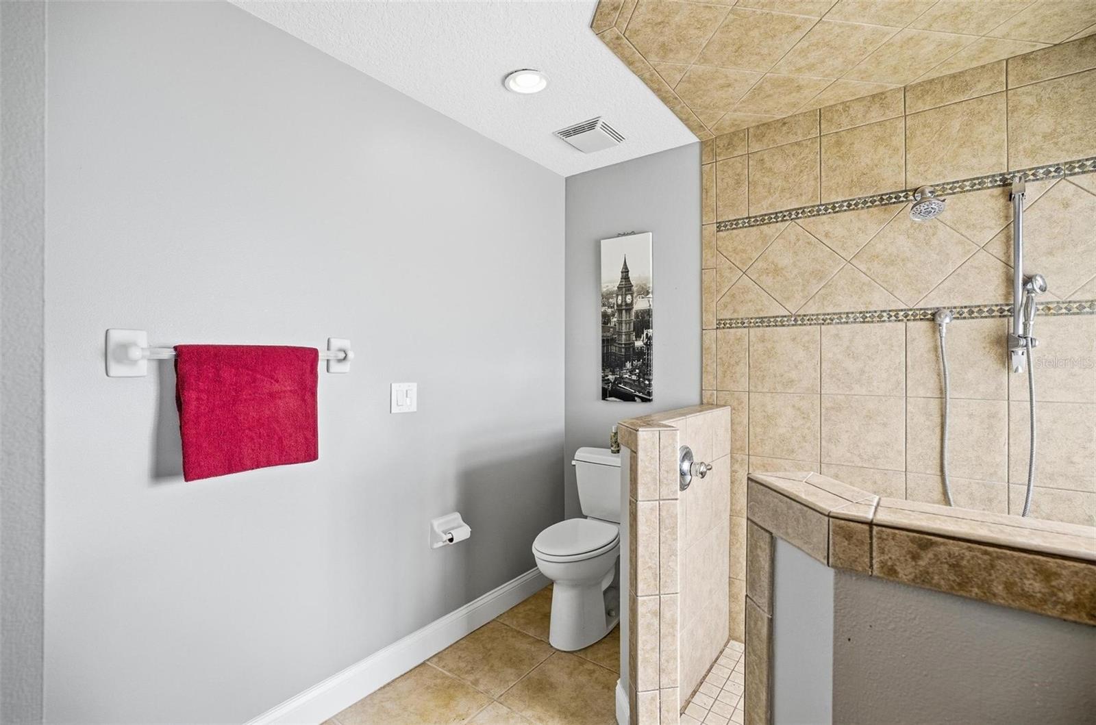 BELLE TERRE - Residential