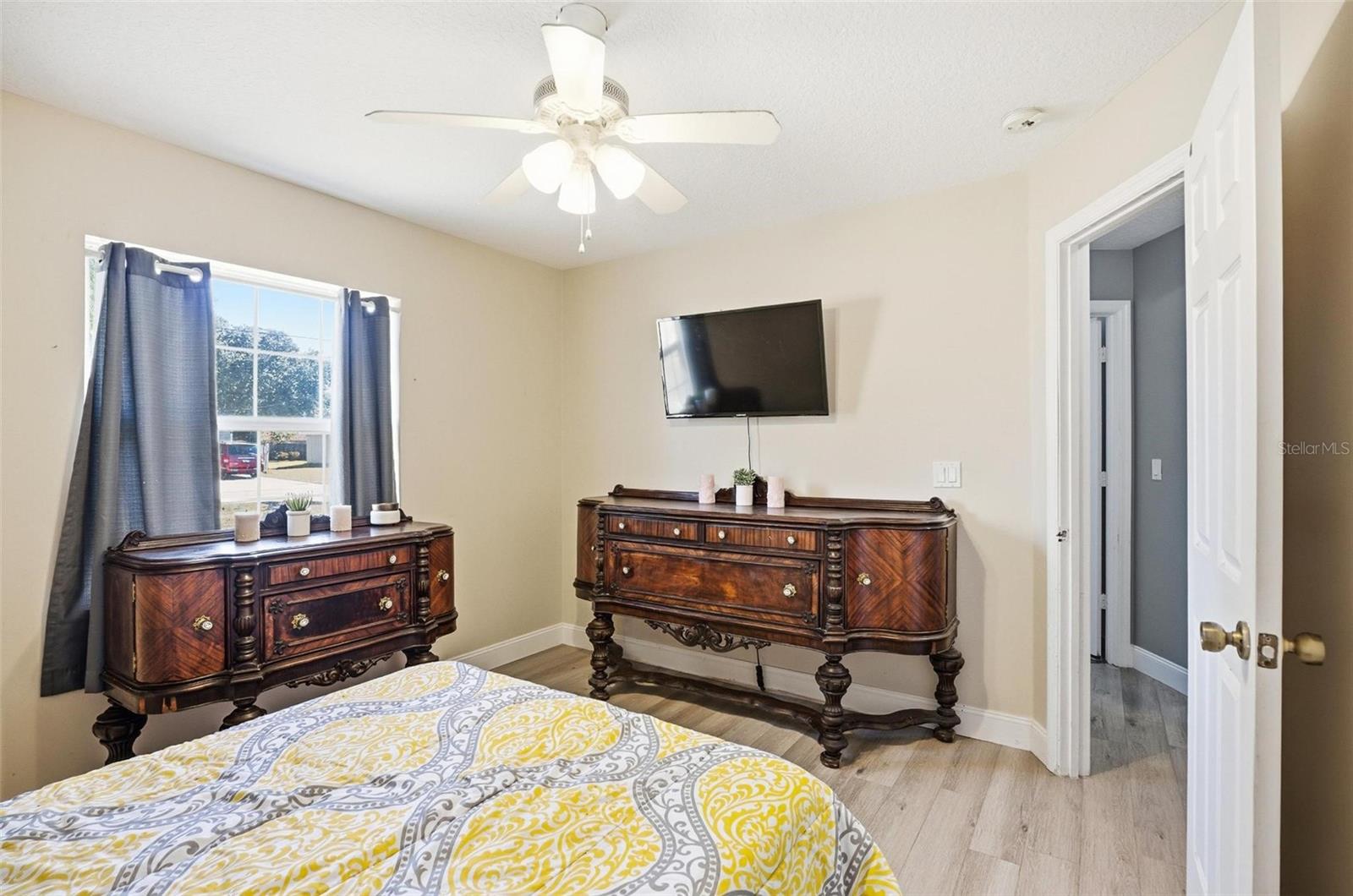 BELLE TERRE - Residential