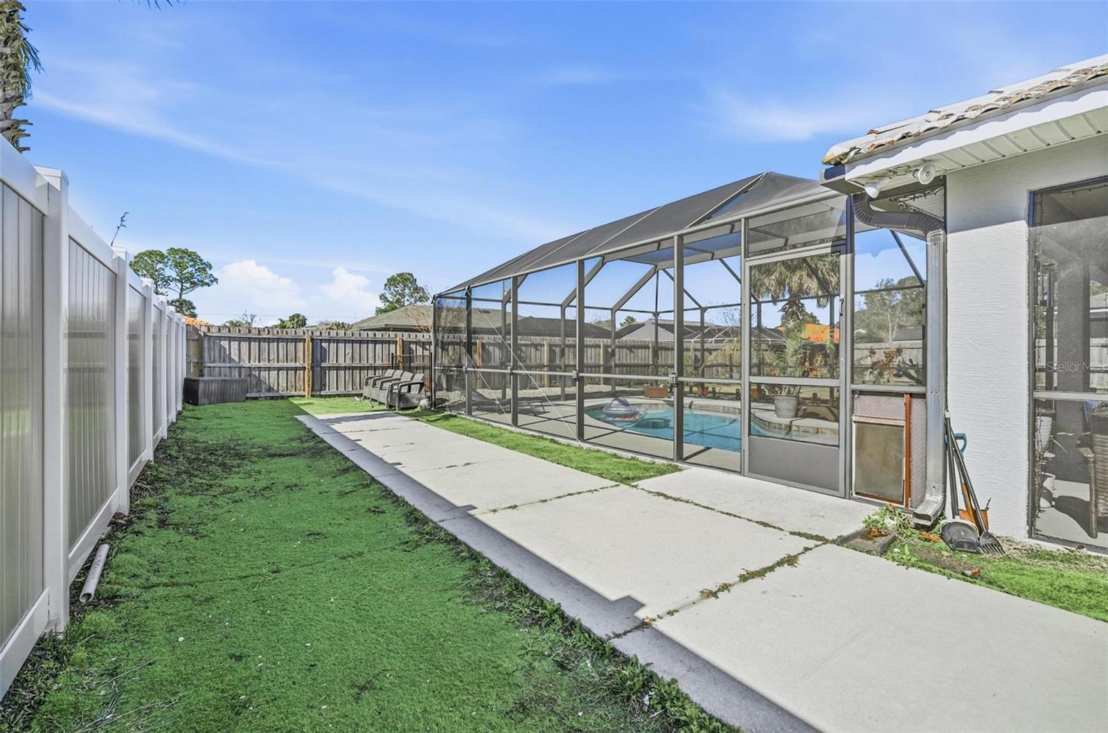 BELLE TERRE - Residential