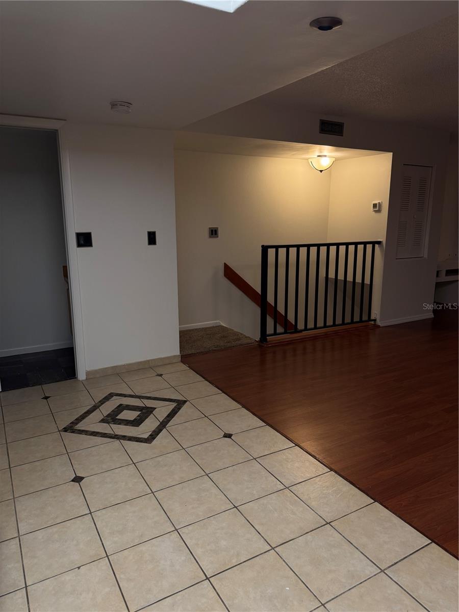 TOWNVIEW CONDO - Residential Lease