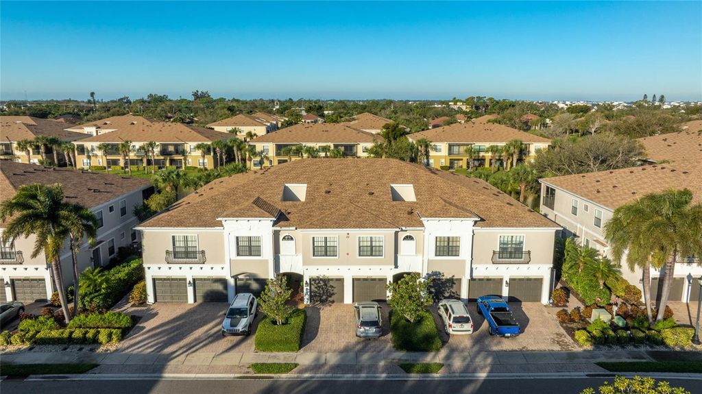 Photo of 4044 Overture Circle #480, Bradenton, FL 34209 (MLS # A4680454)