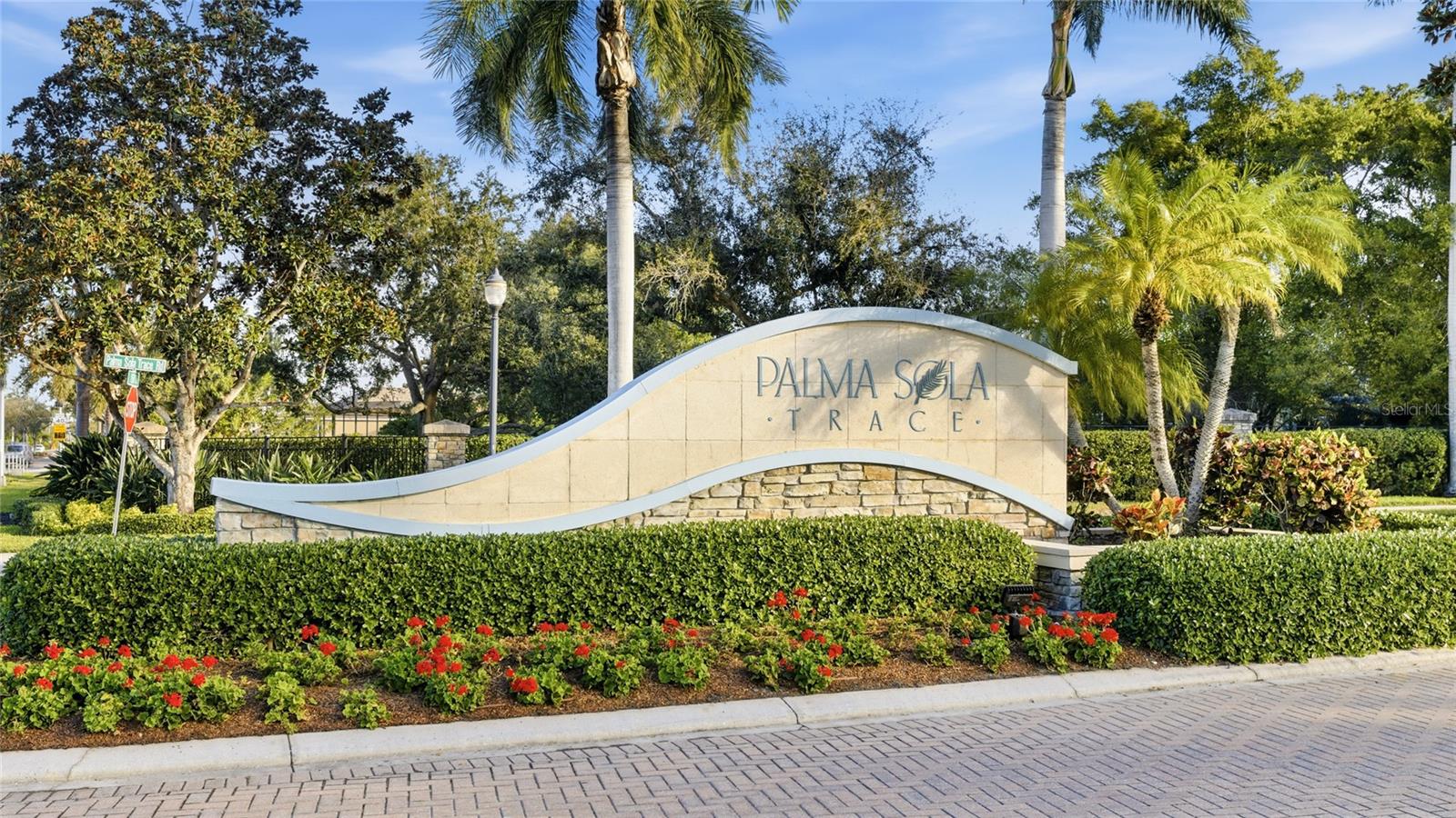 PALMA SOLA TRACE CONDO - Residential