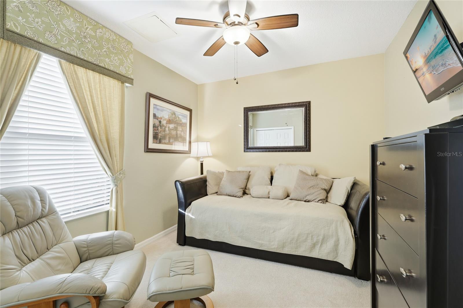 PALMA SOLA TRACE CONDO - Residential