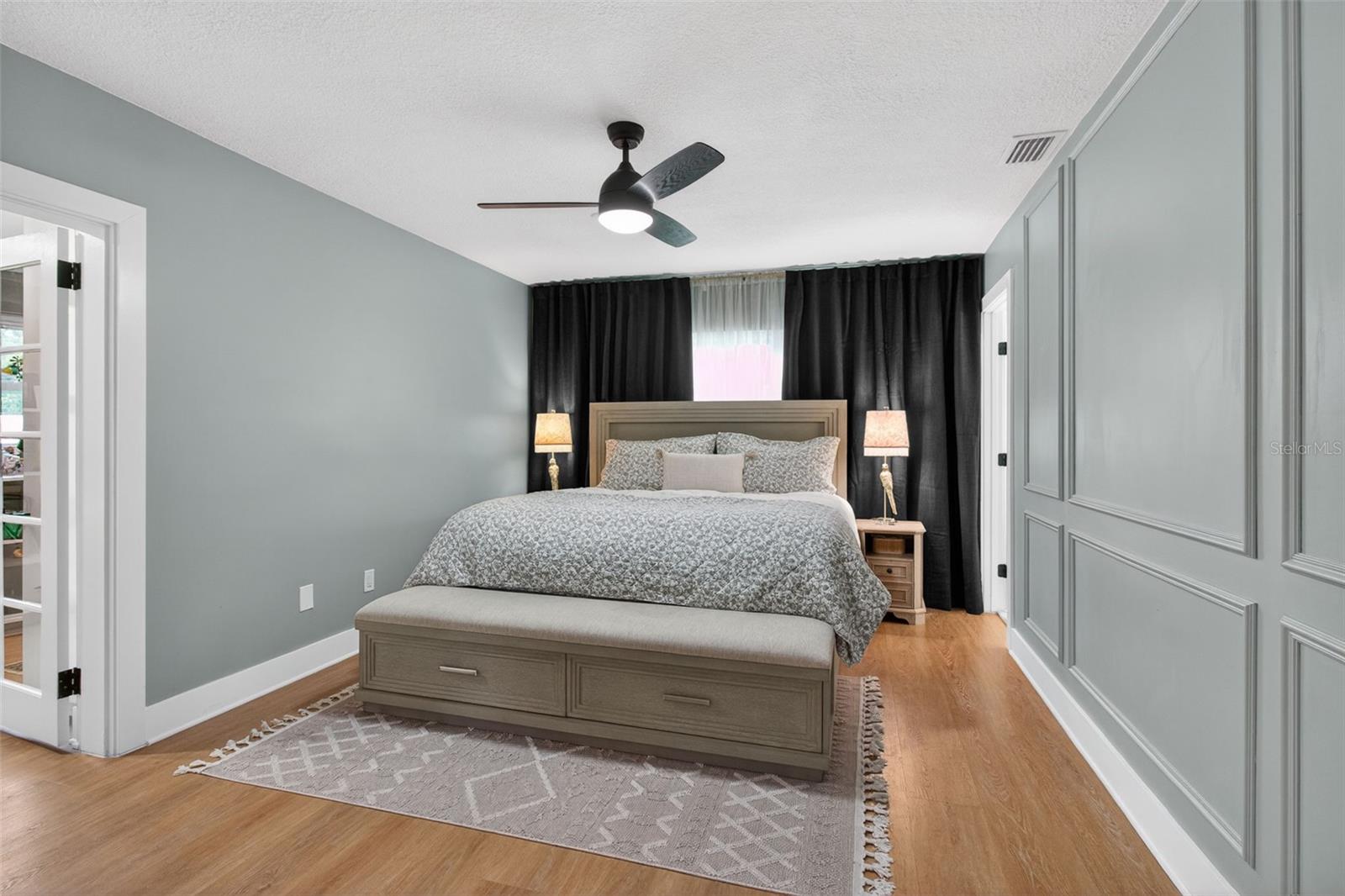 BELLEAIR ESTATES - Residential