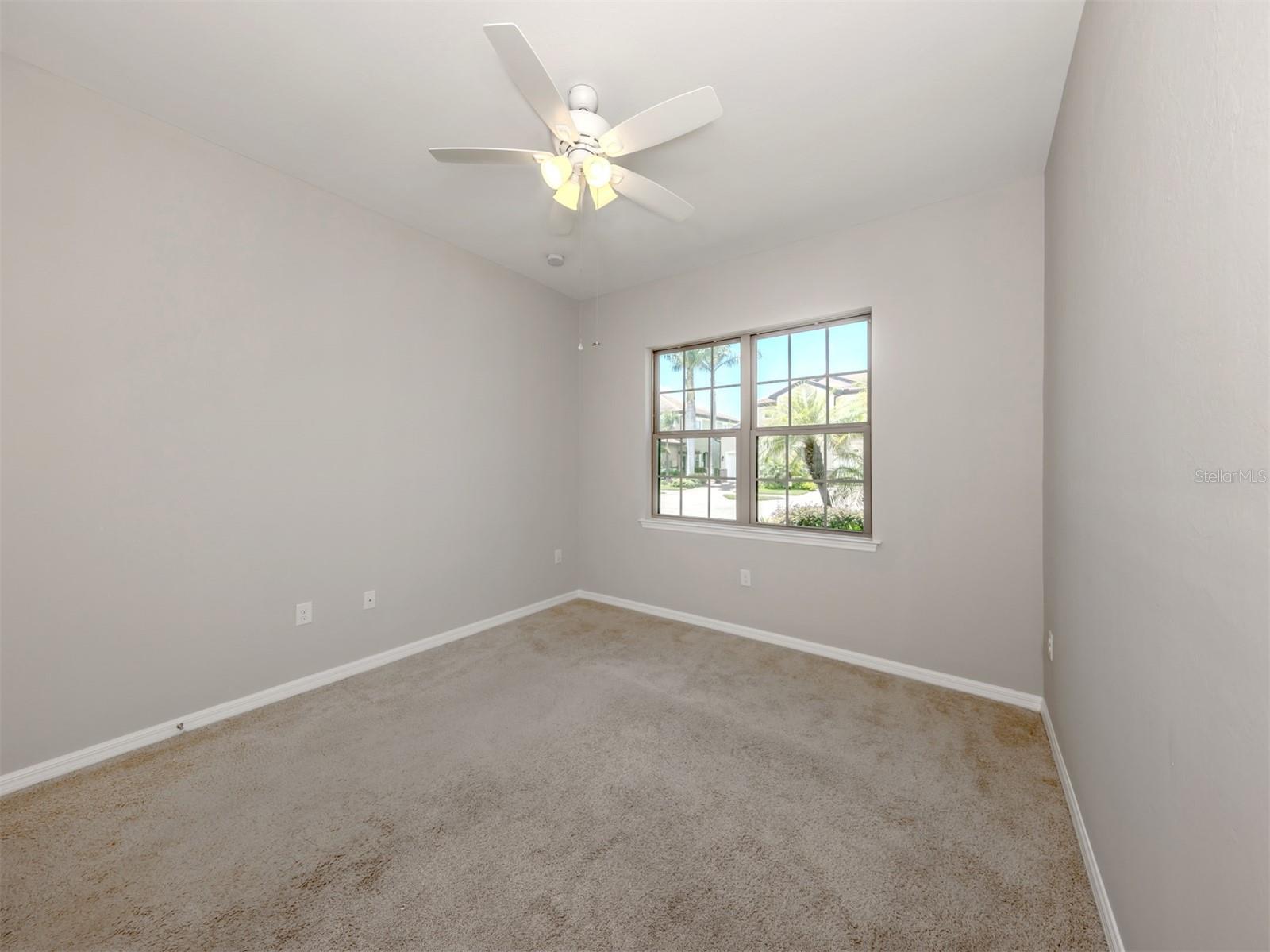 TOSCANA ISLES - Residential