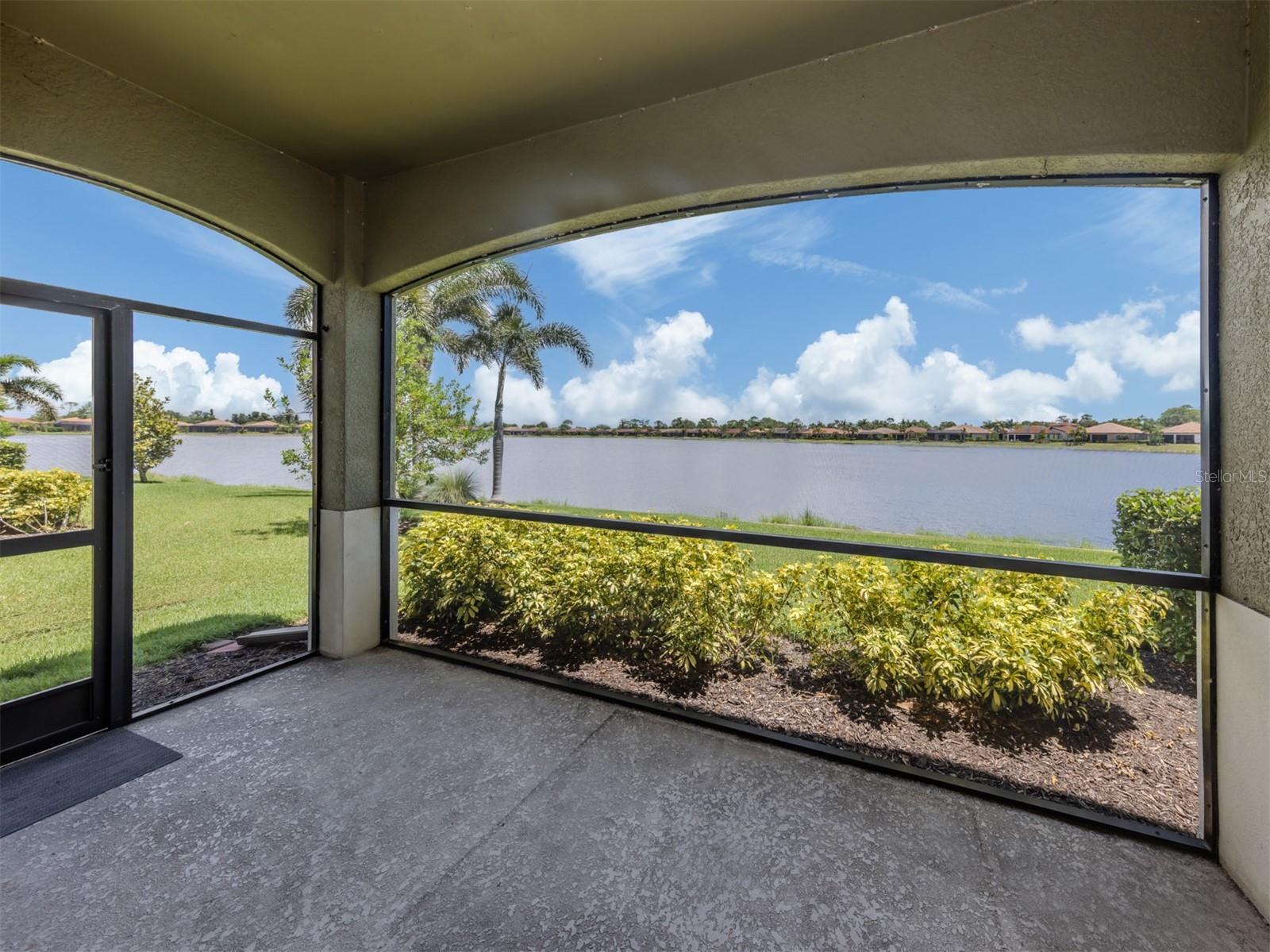 TOSCANA ISLES - Residential