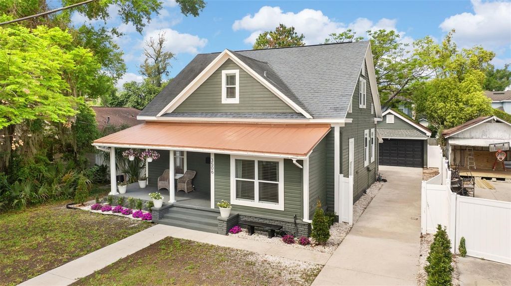 Photo of 3506 N Arlington Avenue, Tampa, FL 33603 (MLS # TB8493185)