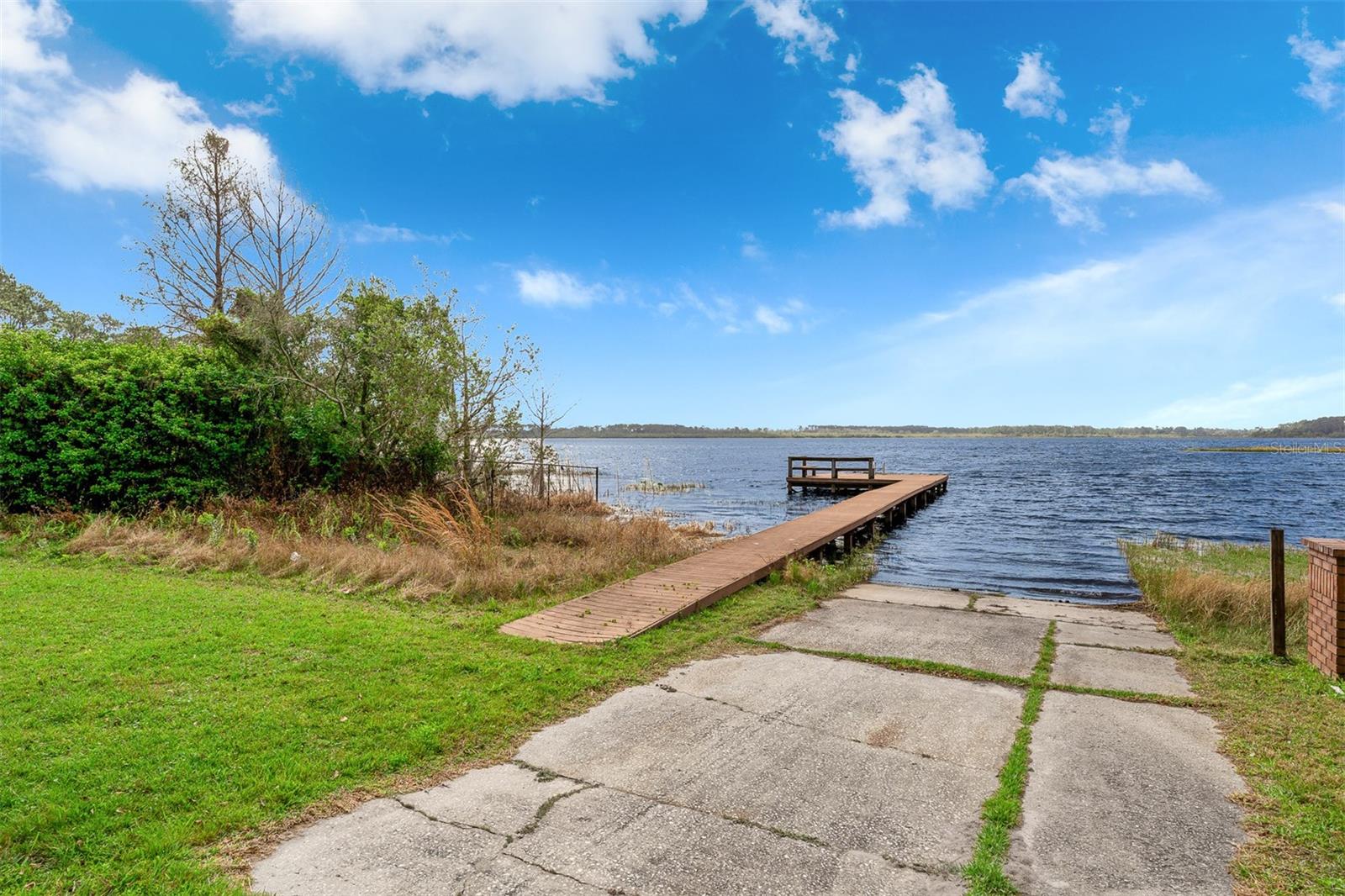 ROYAL RANCH ESTATES FIRST ADD - Residential