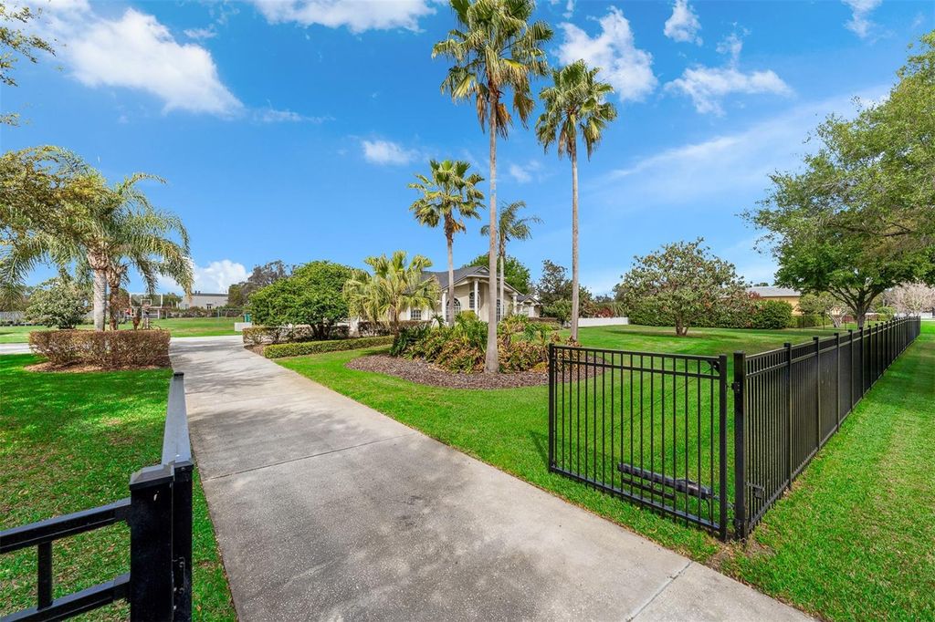 Photo of 8704 Benoit Avenue, Orlando, FL 32836 (MLS # O6389277)