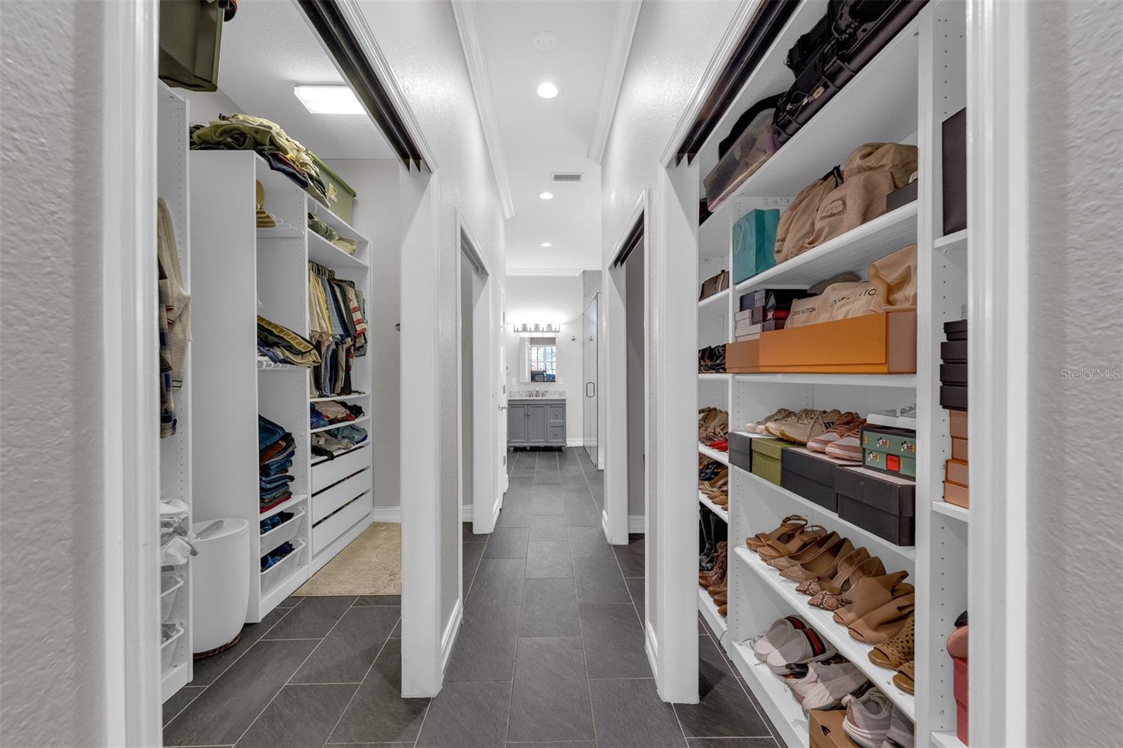 ROYAL RANCH ESTATES FIRST ADD - Residential