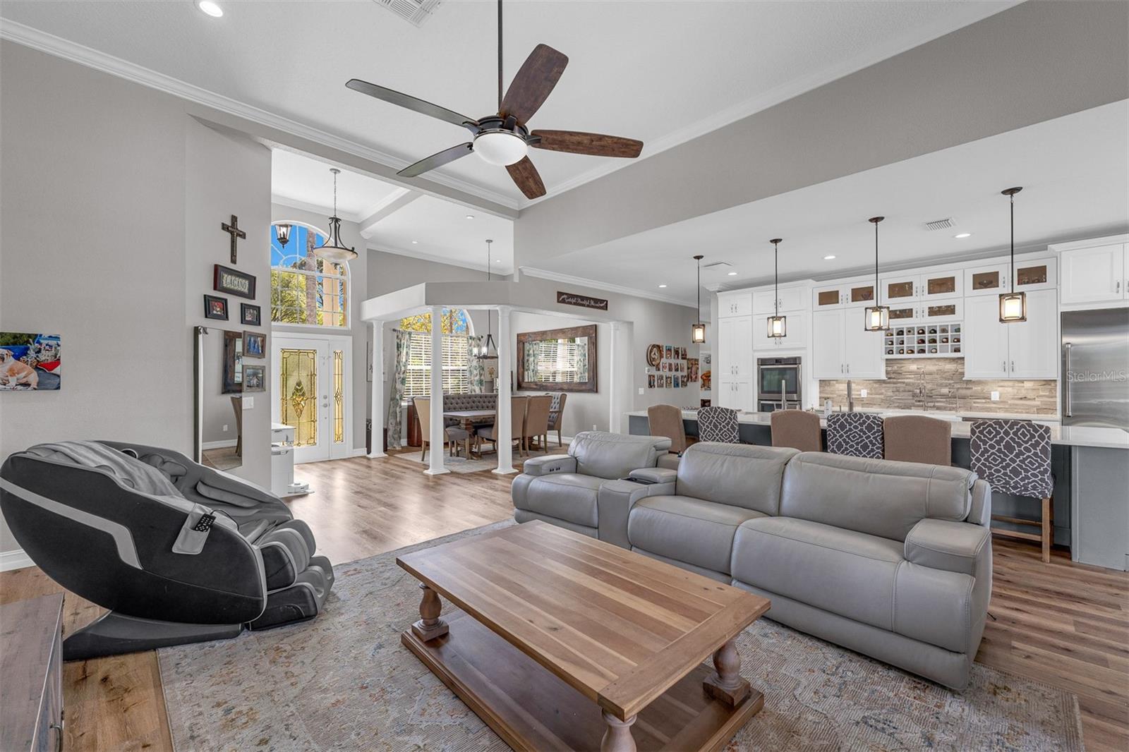 ROYAL RANCH ESTATES FIRST ADD - Residential