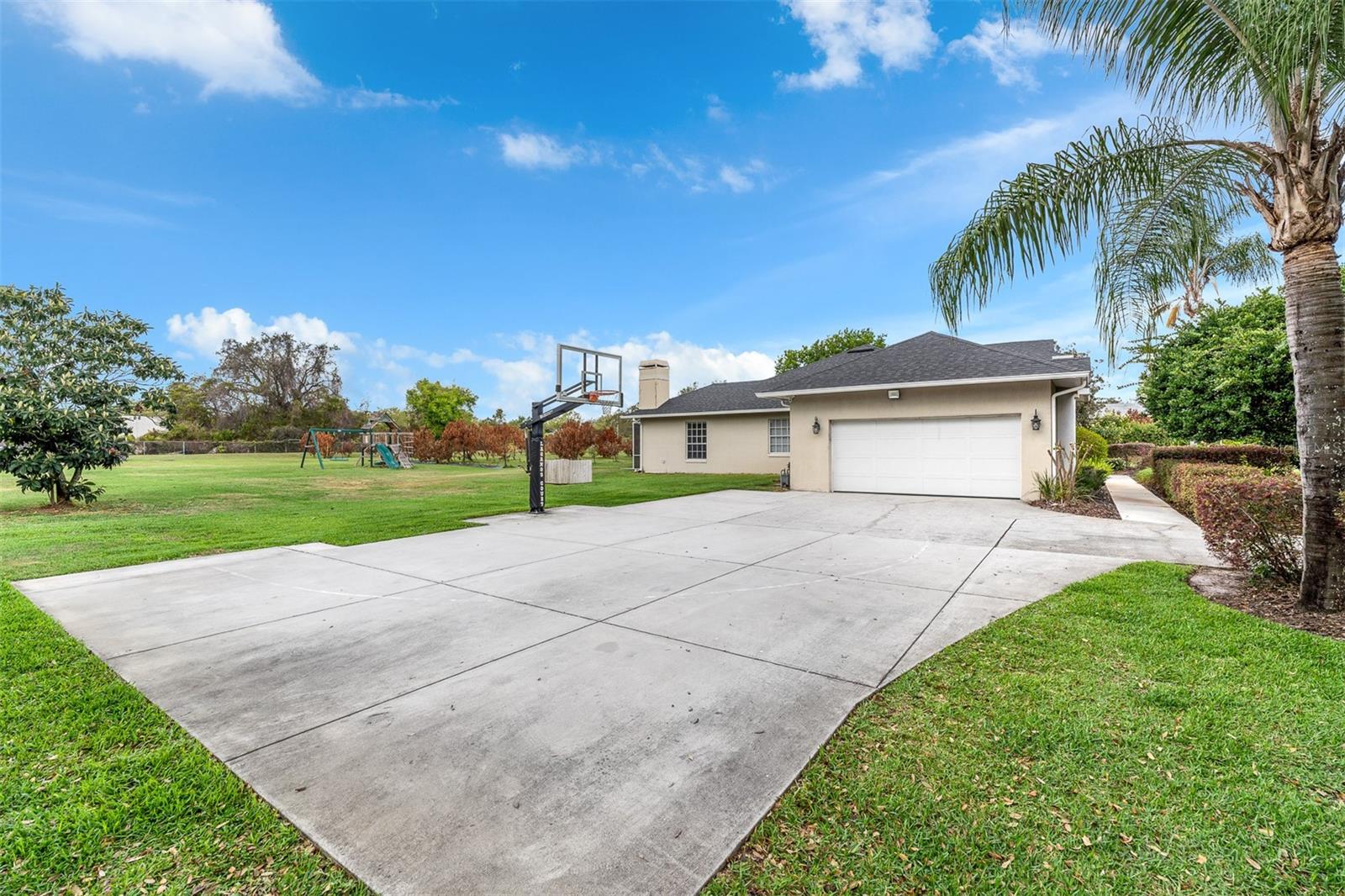 ROYAL RANCH ESTATES FIRST ADD - Residential