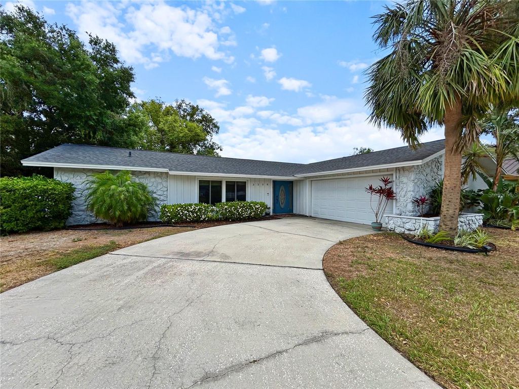 Photo of 3508 Yale Circle, Riverview, FL 33578 (MLS # TB8382537)