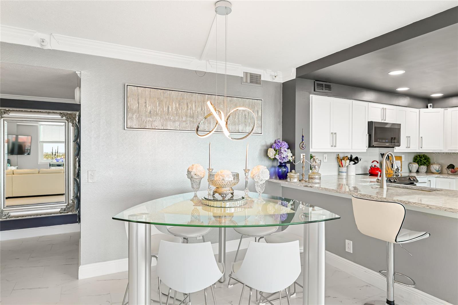 CASA DEL MAR CONDO IV - Residential