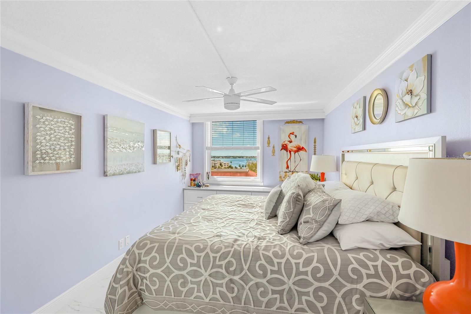 CASA DEL MAR CONDO IV - Residential