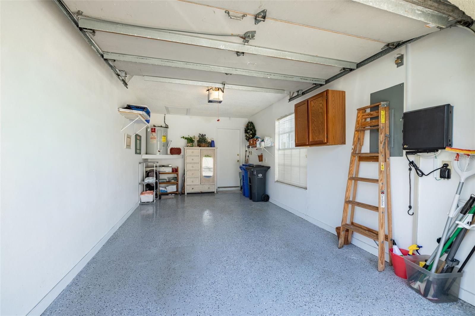 CARROLLWOOD VILLAGE PH III - Residential