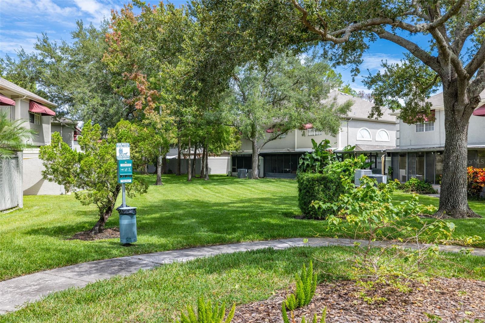 CARROLLWOOD VILLAGE PH III - Residential