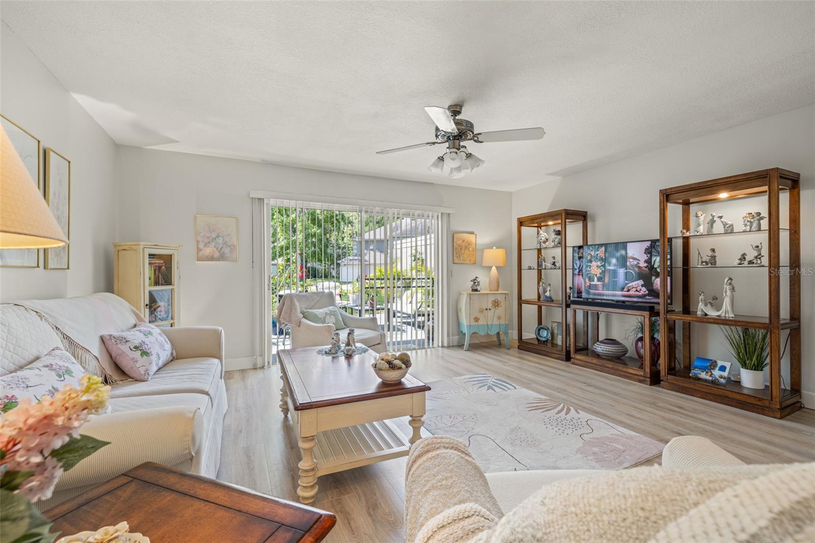 CARROLLWOOD VILLAGE PH III - Residential