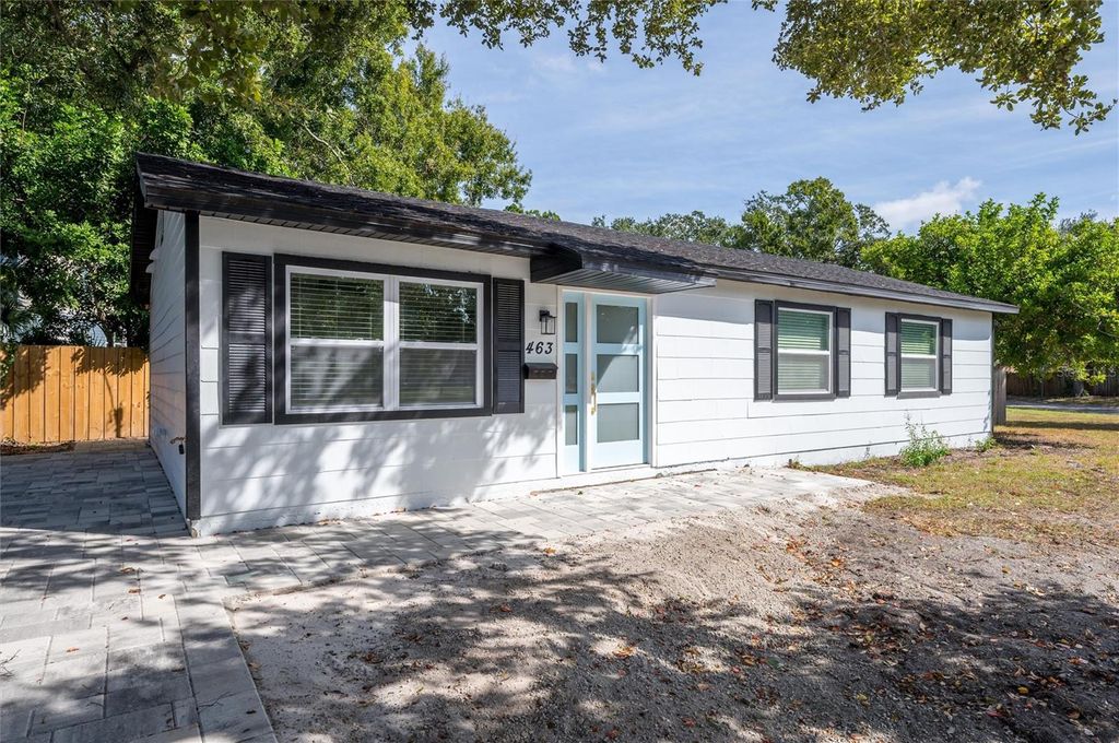 Photo of 463 Davison Avenue NE, St Petersburg, FL 33703 (MLS # TB8447524)