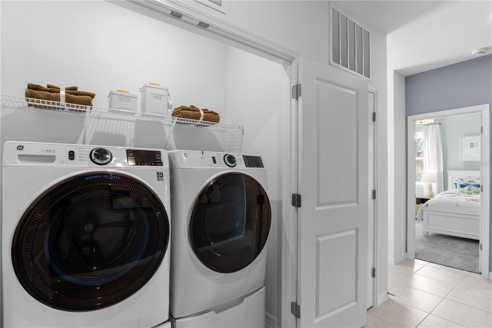 WESTCHASE STATION TOWNHOMES - Residential