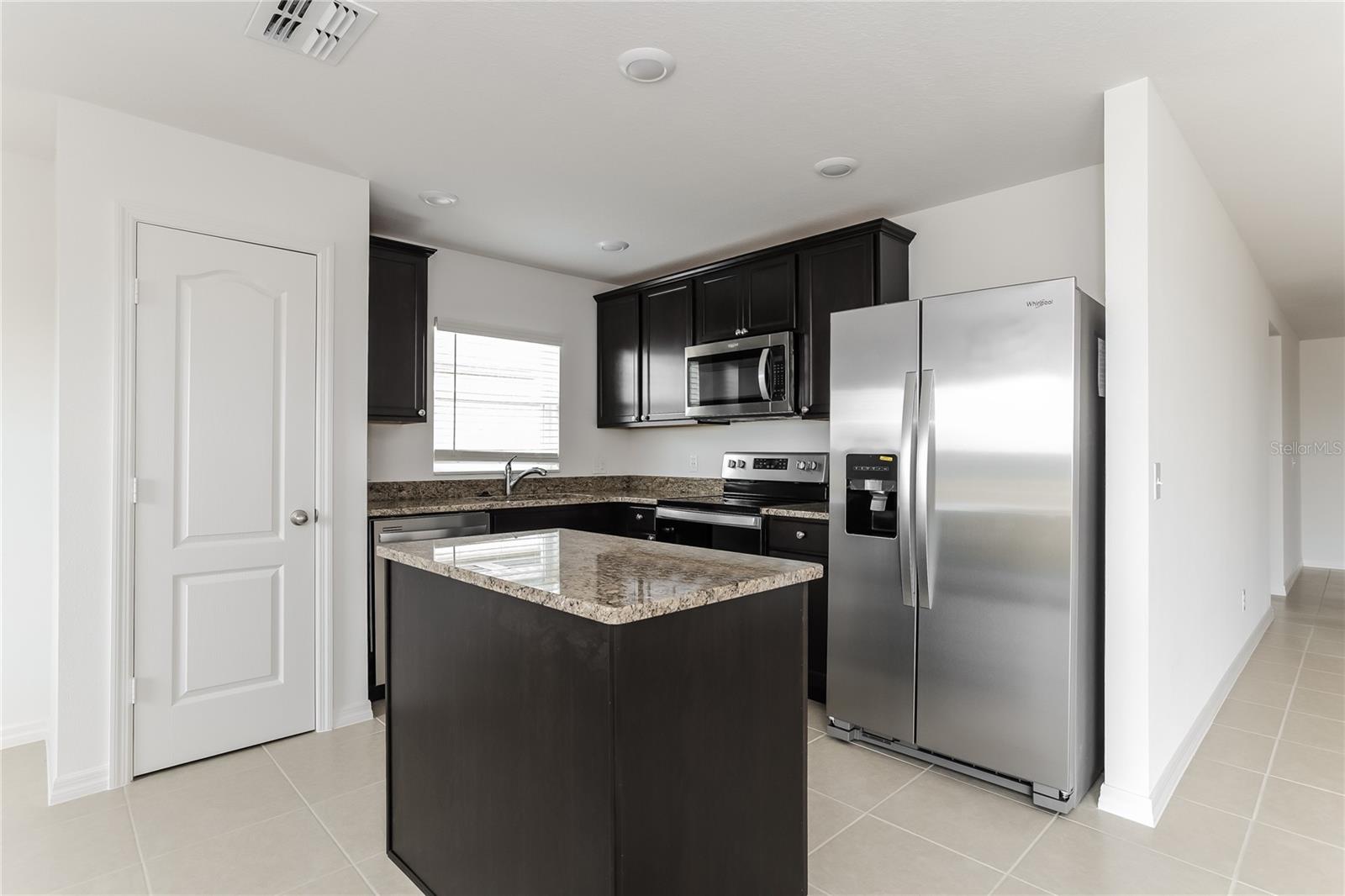 RIDGE AT SWAN LAKE - Residential Lease