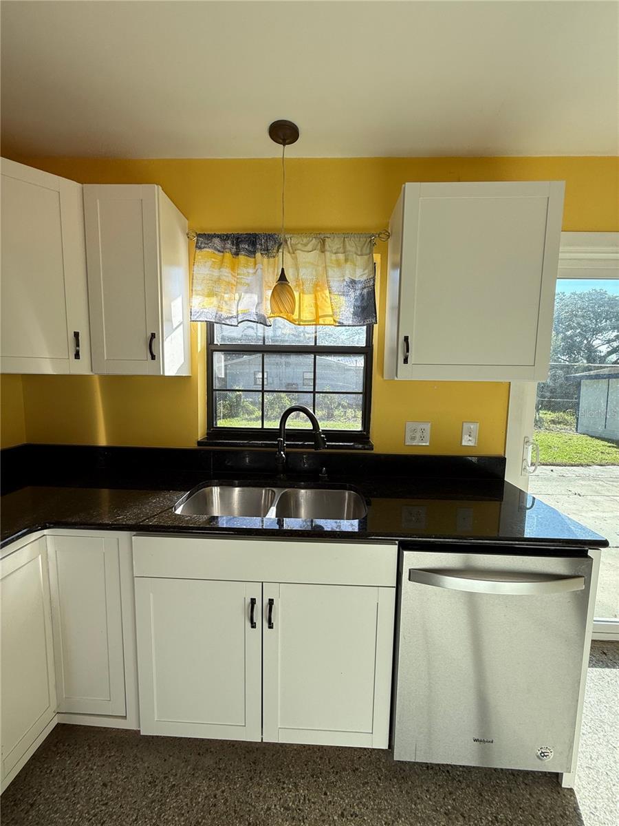HAZEL HEIGHTS - Residential Lease