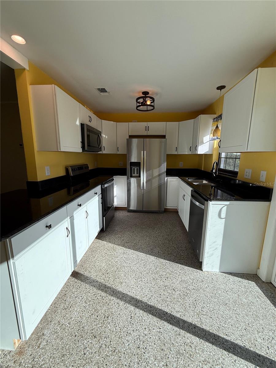 HAZEL HEIGHTS - Residential Lease