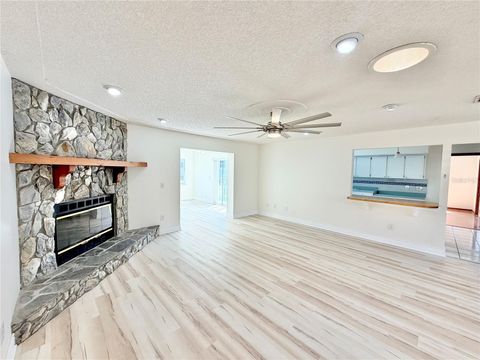 Tiny photo for 17469 SW 35th Avenue Road, Ocala, FL 34473 (MLS # GC539073)