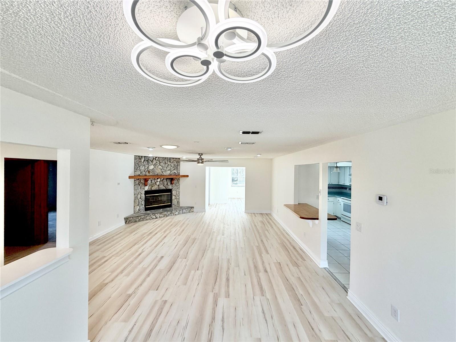 MARION OAKS UN 06 - Residential