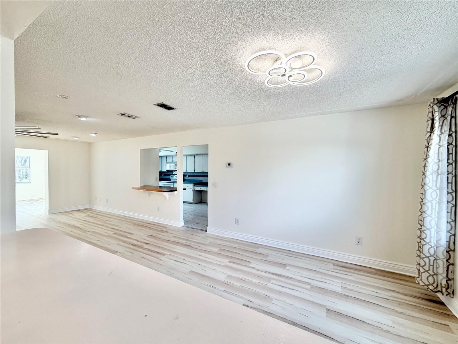 MARION OAKS UN 06 - Residential