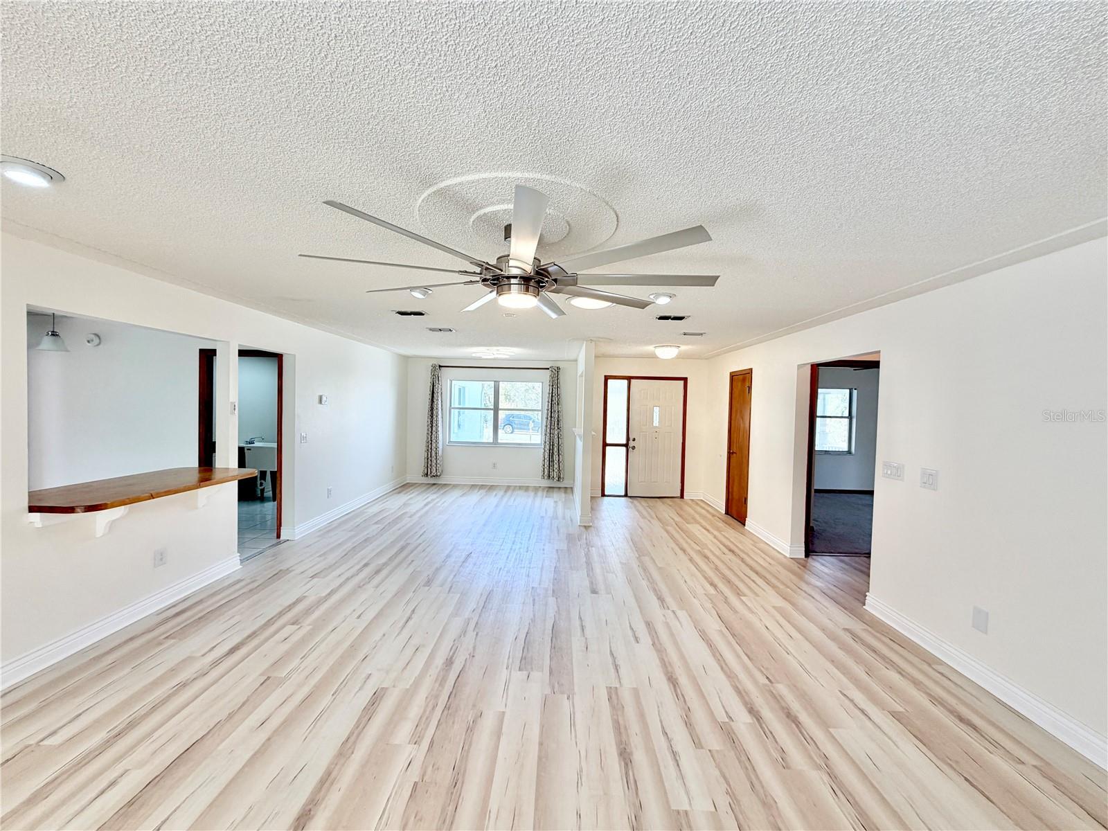 MARION OAKS UN 06 - Residential