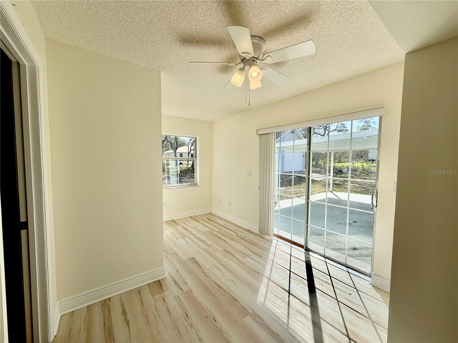 MARION OAKS UN 06 - Residential