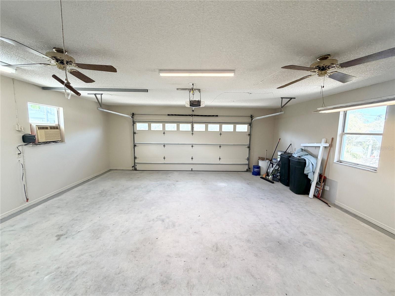 MARION OAKS UN 06 - Residential