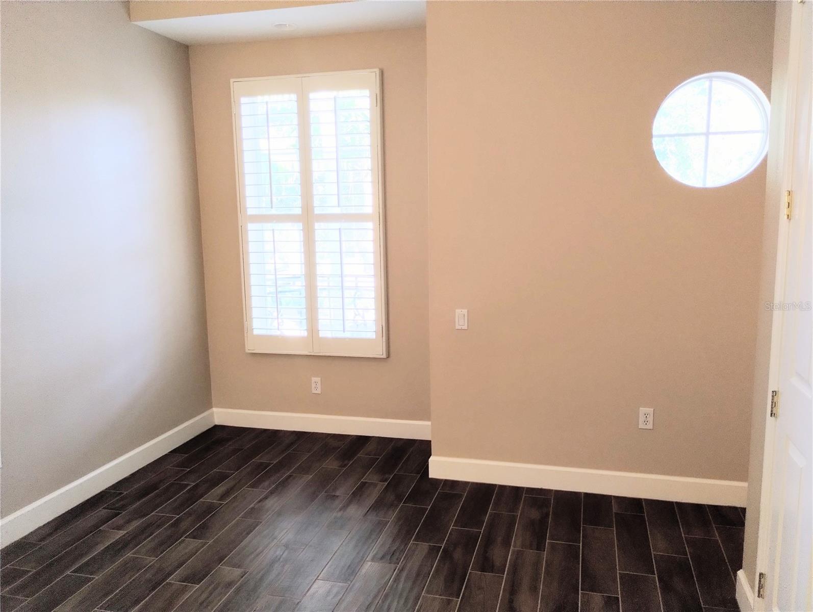 PARISIENNE GARDENS - Residential